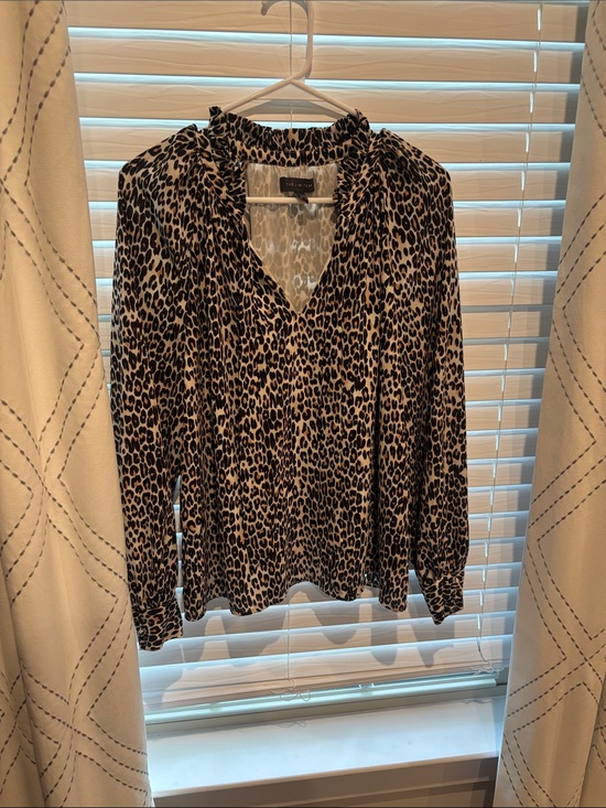 The Limited Tops - The Limited Leopard Print V-Neck Blouse - Black & Cream